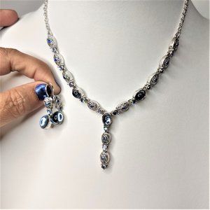 VINTAGE AVON NECKLACE/EARRING SET